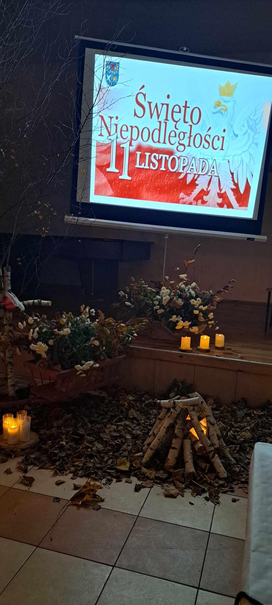 0.	Dekoracja Święta Niepodległości