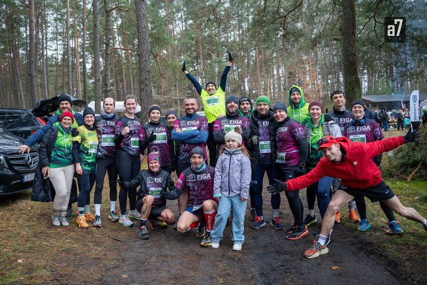 19. Wszyscy biegacze ze Stowarzyszenia „FIGA”